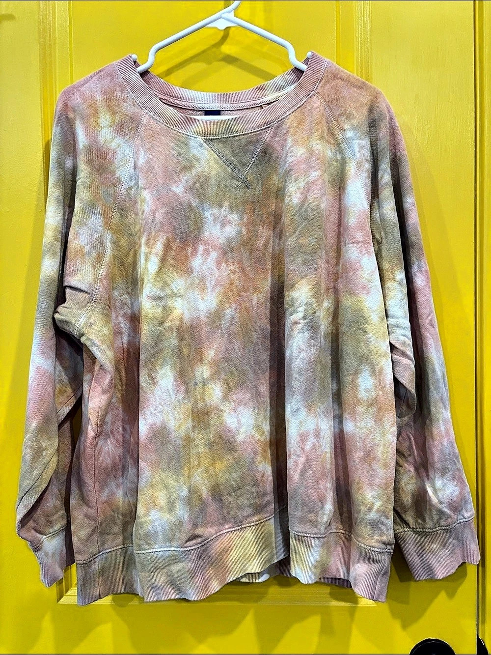 Old Navy Vintage Crew-Neck Sweatshirt Tie-Dye Sweatshirt Pink & Yellow XL